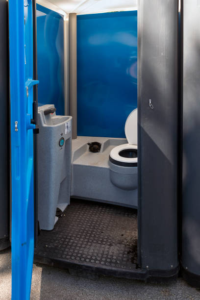 Professional porta potty rental in Algona, WA